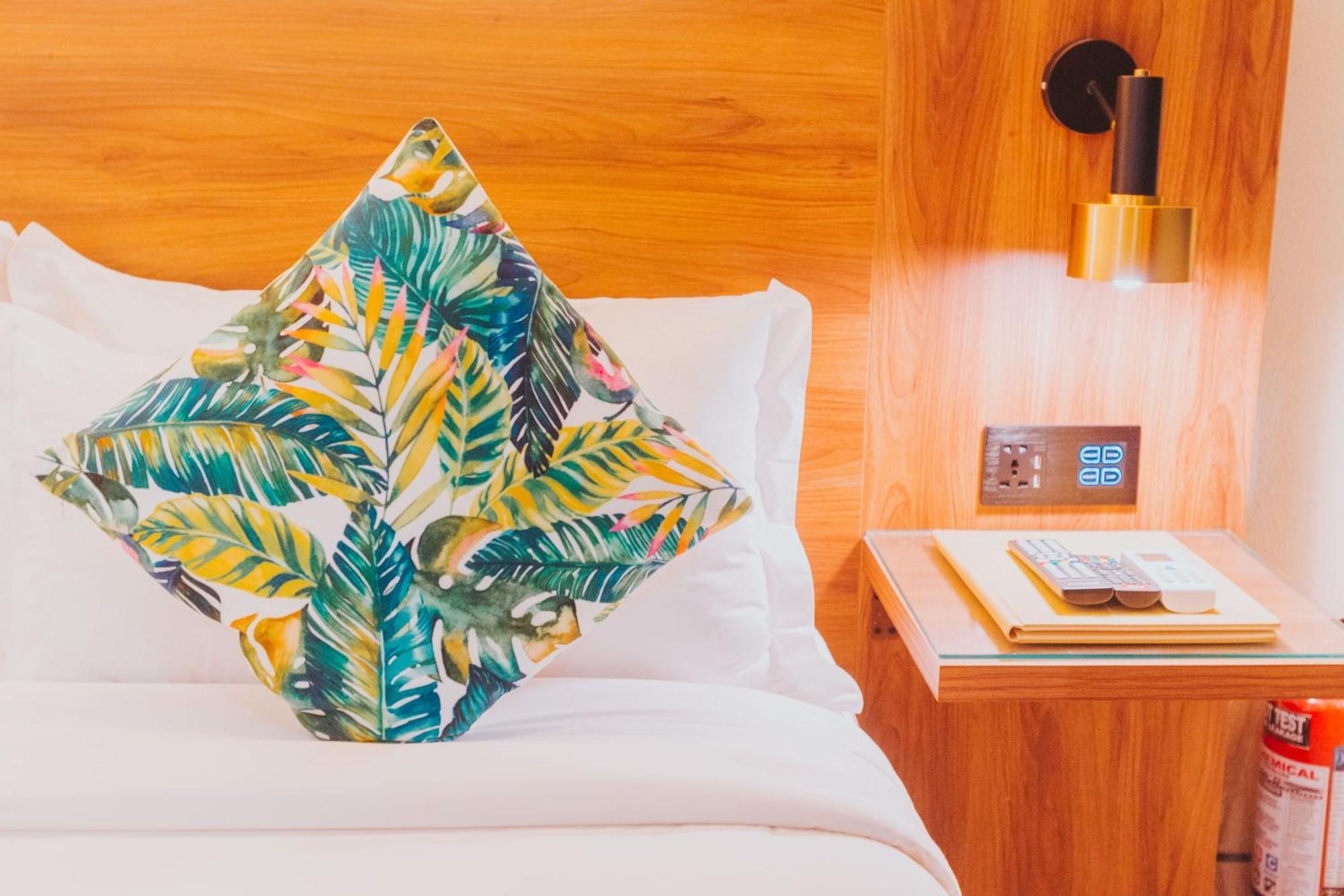 Surestay Studio By Best Western Clarkview Angeles City Esterno foto