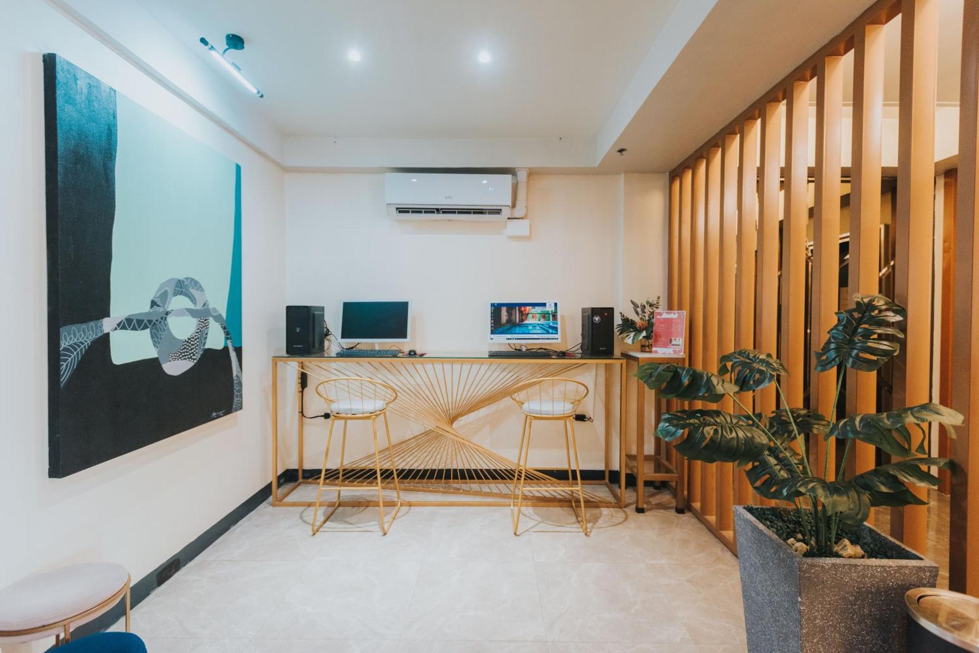 Surestay Studio By Best Western Clarkview Angeles City Esterno foto